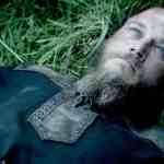 Покрытый шрамами